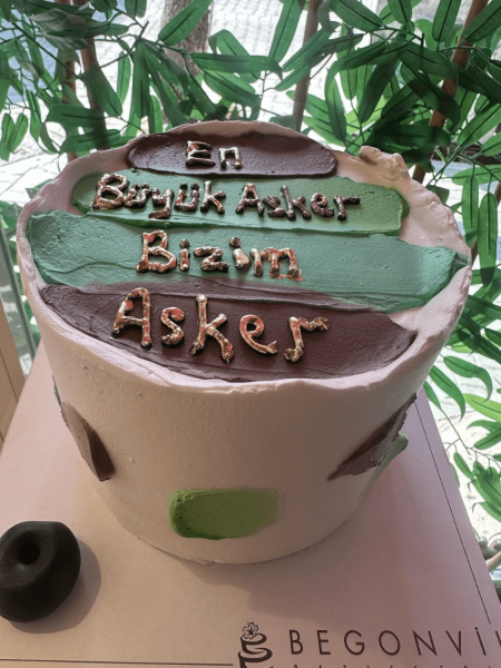 Asker Kutlama Pastası