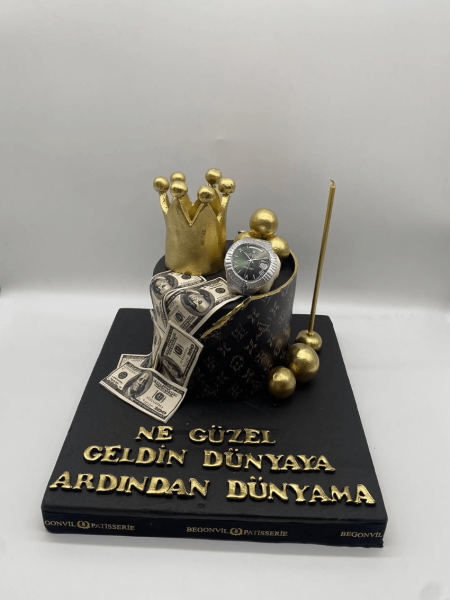 Dolar ve Taçlı Doğum Günü Pastası