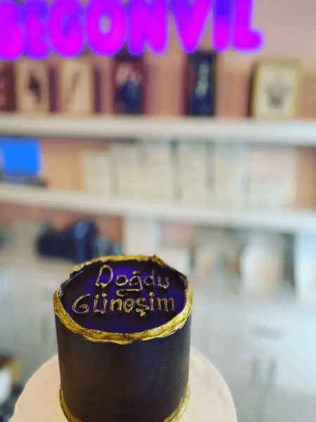 Doğdu Güneşim Kutlama Pastası