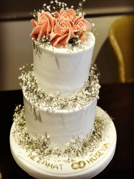 Gold Süslemeli Söz Nişan Pastası