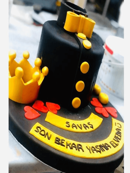 Bekarlığa Veda Kutlama Pastası